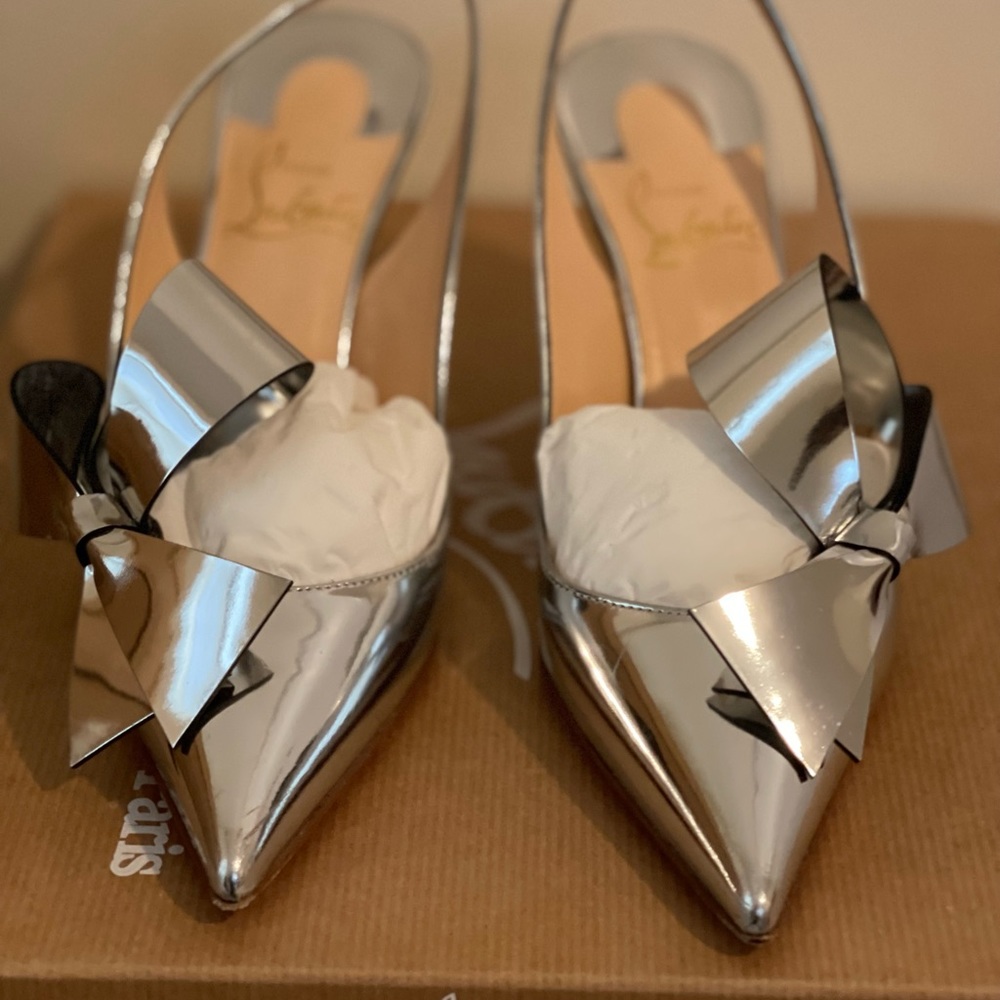 CHRISTIAN LOUBOUTIN SLINGBACK